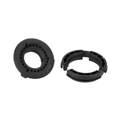Bota pasamuro de 4". Incluye 1 orificio para cable coaxial de 1-5/8"