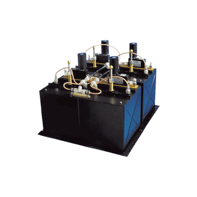 Combinador dB SPECTRA en Panel/ Rack 19", 440-450 MHz, 5 Canales, 100 kHz de Sep. min, N Hembras.