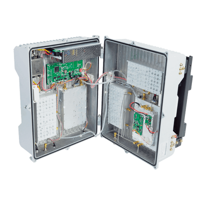 Amplificador de Exterior para Celular en 850 MHz.