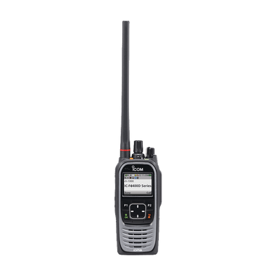Radio digital NXDN con pantalla a color en la banda de UHF, rango de frecuencia 380-470MHz, de 1024 canales, sumergible IP68, encriptación DES, GPS, bluethooth. no incluye cargador ni antena.
