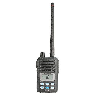 Radio Portátil Marino, 5W, rango de frecuencia Tx:156.025-157.425MHz, Rx:156.050-163.275MHz, sumergible IPX7, canales CAN,USA,INT incluye BP-227 bat (Li-Ion, 1700 mAh), cargador, antena y clip.