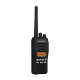 136-174 MHz, 5 W, 128 canales, 9 teclas programables, GPS, IP55, FleetSync/DTMF/MDC1200, Incluye antena, batería, cargador y clip