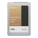 SSD SATA de 2,5" Serie Enterprise | 1920 GB | Alto Rendimiento Estable 50.000 IOPS | Resistencia Empresarial 10.000 TBW | Protección de Datos Integral | Análisis de Vida Útil | Compatibilidad con Synology DSM.