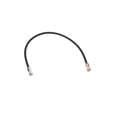 Cable de interconexión entre preselector y multiacoplador de longitud dependiente de las frecuencias.