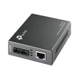 Convertidor Fibra Óptica Monomodo / 1 Puerto RJ45 10/100 Mbps / Puerto Fibra Óptica SC 100 Mbps / Hasta 20 kilometros / Plug and Play