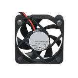 Ventilador Anticondensante Axial de 12Vcc, 40x40x10 mm, 0.8 Watt, 65 mA, flujo de aire de 5.3 CFM, sin escobillas.