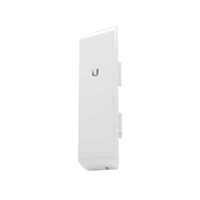 NanoStation airMAX M2 CPE, hasta 150 Mbps, frecuencia 2 GHz (2412-2462 MHz) con antena integrada de 11 dBi