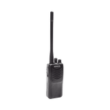 Radio portátil VHF 136-174 MHz, práctico y ligero, MIL-STD-810, 16 Canales, DTMF, IP54, VOX, Scan, Incluye antena, batería, cargador y clip