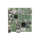 RouterBoard Inalámbrico en 5GHz a/n/ac, 1 Puerto Gigabit, CPU 720MHz, Licencia Nivel 3 (Solo Cliente).